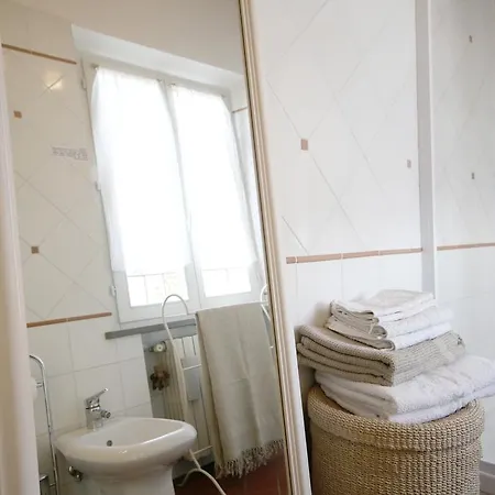 Zaffiro Bianco Apartment